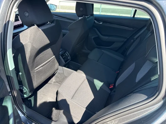 Bild eines Škoda Octavia Combi Selection TSI mHEV DSG