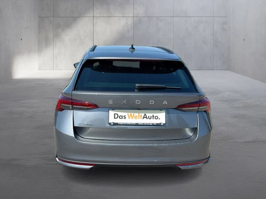 Bild eines Škoda Octavia Combi Selection TSI mHEV DSG