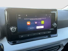 SEAT Arona Austria Edition 1.0 TSI in Emotion-Rot