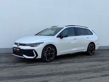 VW Golf Variant Sport mHeV DSG