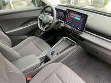 VW T-Roc Life eTSI DSG in Grenadillschwarz Metallic