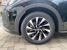 VW T-Roc Life eTSI DSG in Grenadillschwarz Metallic