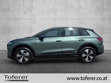 Audi Q4 e-tron in Salbeigrün Metallic