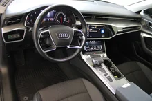 Audi A6 Avant 40 TDI Design in schwarz - normal