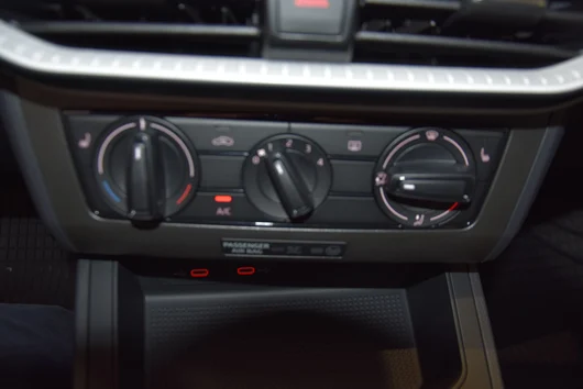 Bild eines Arona Reference Edition 1.0 TSI