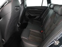 Škoda Octavia Combi RS TDI DSG in QUARZ-GRAU METALLIC