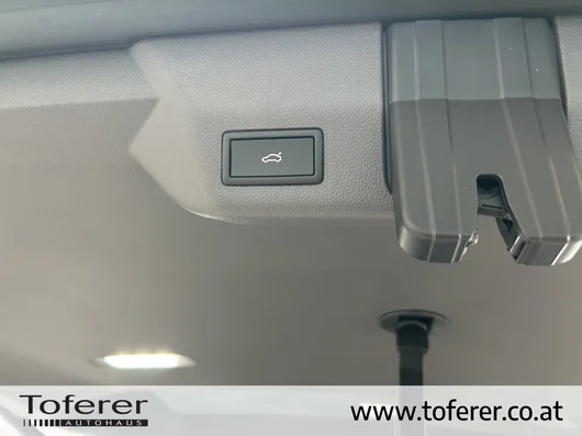 Bild eines Multivan California eHybrid 180 kW 4M