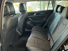 VW Passat Variant Business eTSI DSG in Grenadillschwarz Metallic
