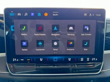 VW Passat Variant Business eTSI DSG in Grenadillschwarz Metallic