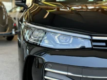 VW Passat Variant Business eTSI DSG in Grenadillschwarz Metallic