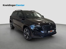 Škoda Karoq Sportline TSI DSG ACT in Black-Magic Perleffekt