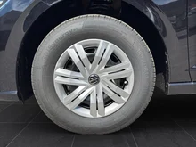 VW Polo 4Me TSI in Deep Black Perleffekt