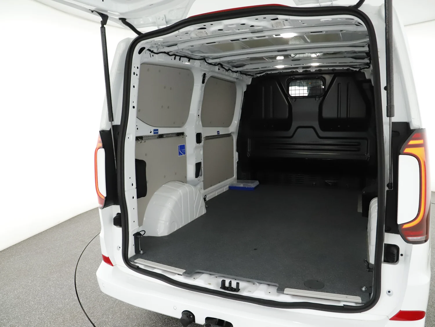 Bild eines e-Transporter Kastenwagen 160 kW