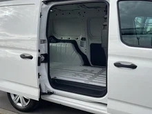 VW Caddy Cargo Maxi TDI in Candyweiß
