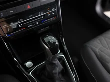VW T-Cross Friends TSI DSG in Deep Black Perleffekt
