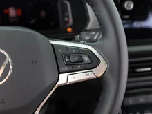 VW T-Cross Friends TSI DSG in Deep Black Perleffekt