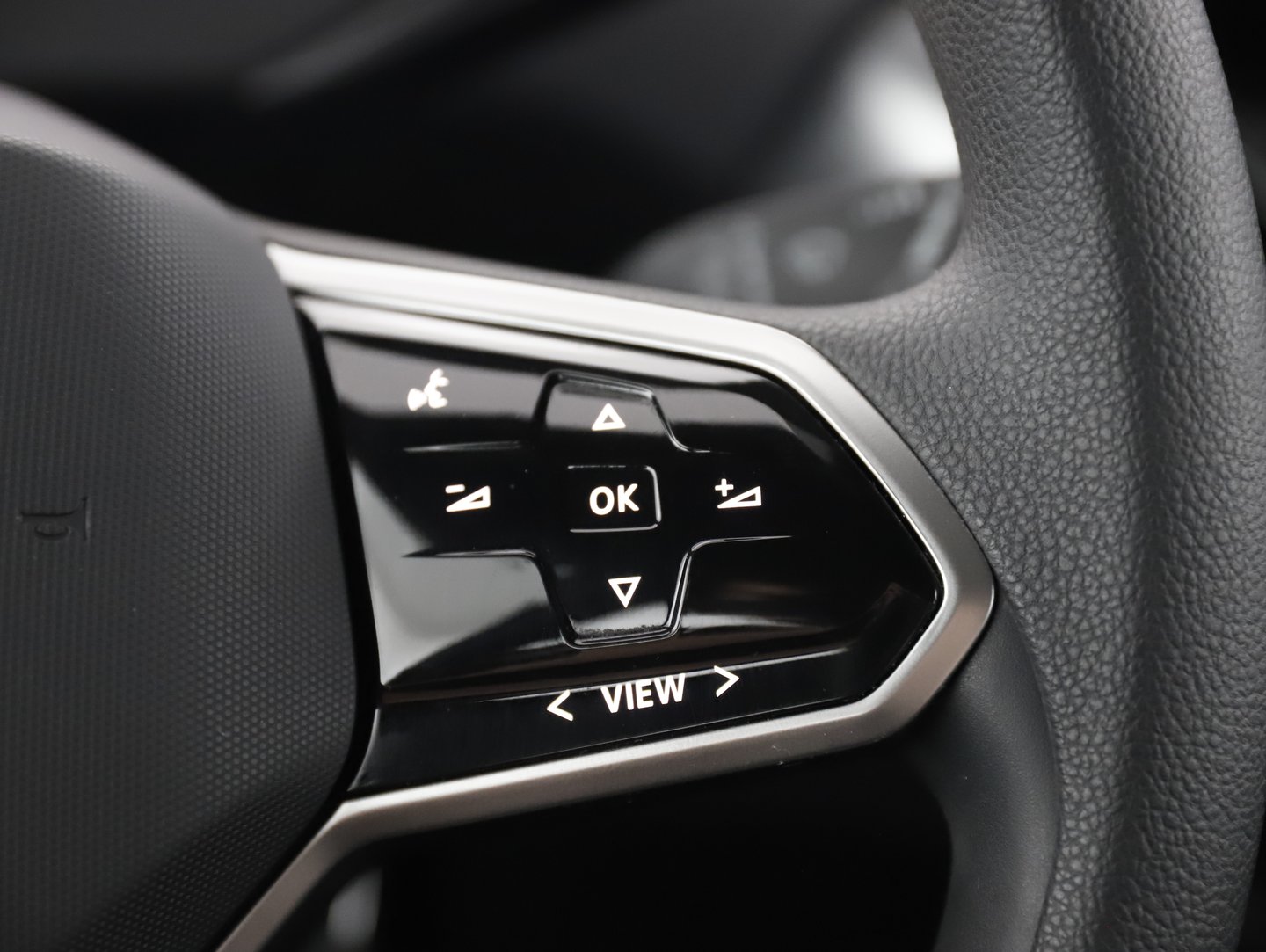 VW ID.4 Pro Performance 150 kW | Bild 18 von 28