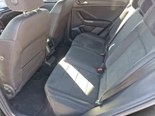 VW T-Roc R-Line TSI DSG in Pure White Dach Black Uni