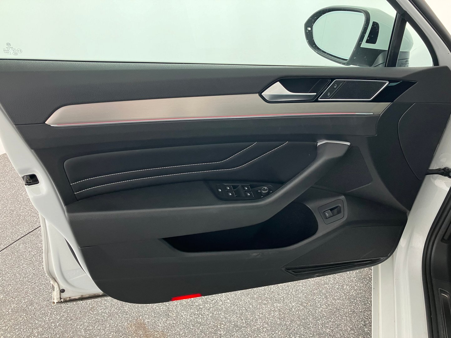 VW Passat Variant Elegance TDI DSG | Bild 3 von 20