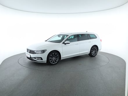 VW Passat Variant Elegance TDI DSG