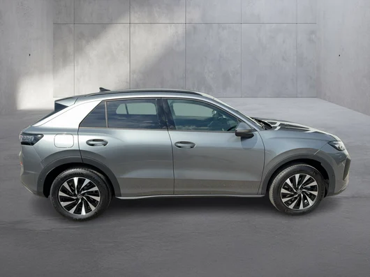 Bild eines VW T-Roc Life eTSI DSG