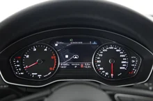 Audi A4 Avant 35 TDI S line in DAYTONAGRAU PERLEFFEKT