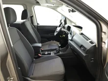 VW Caddy TDI 4MOTION in Mojave Beige Met.