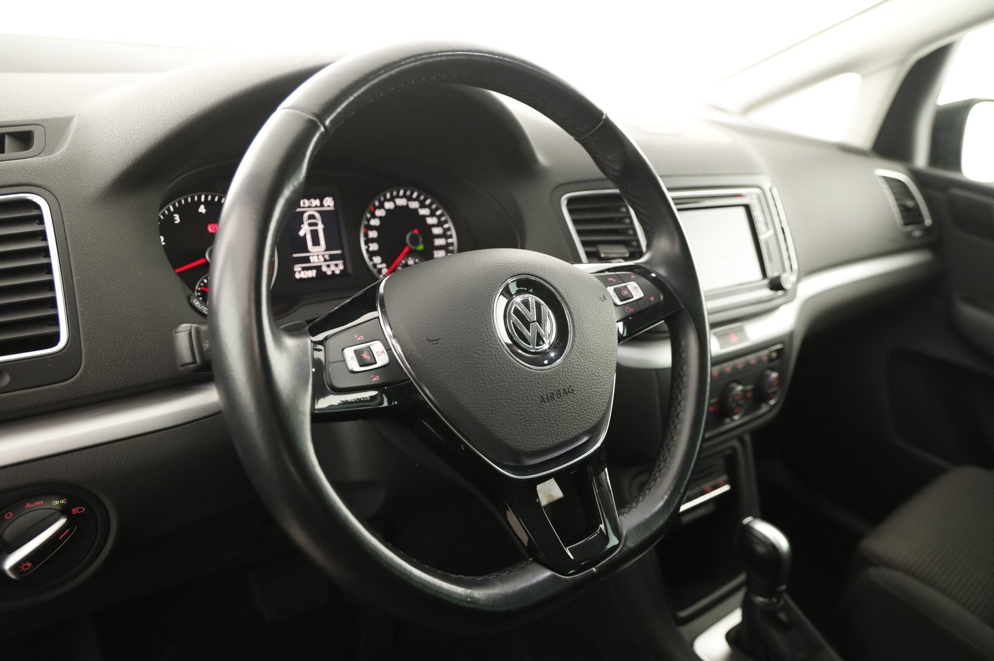 VW Sharan Business+ TSI DSG 5-Sitzer | Bild 7 von 22