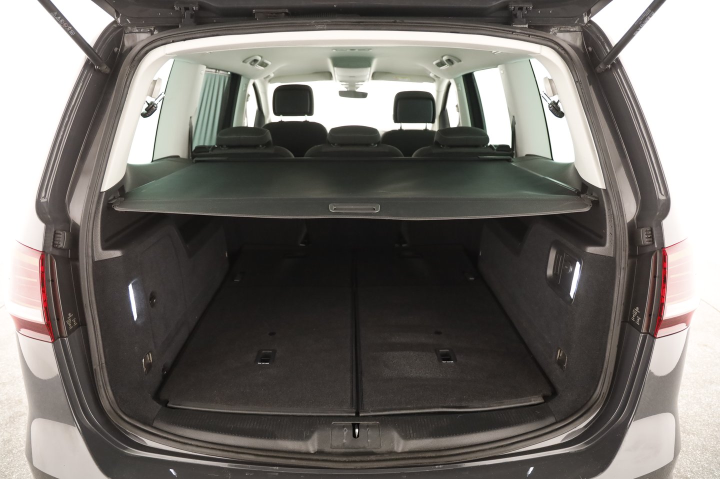 VW Sharan Business+ TSI DSG 5-Sitzer | Bild 19 von 22