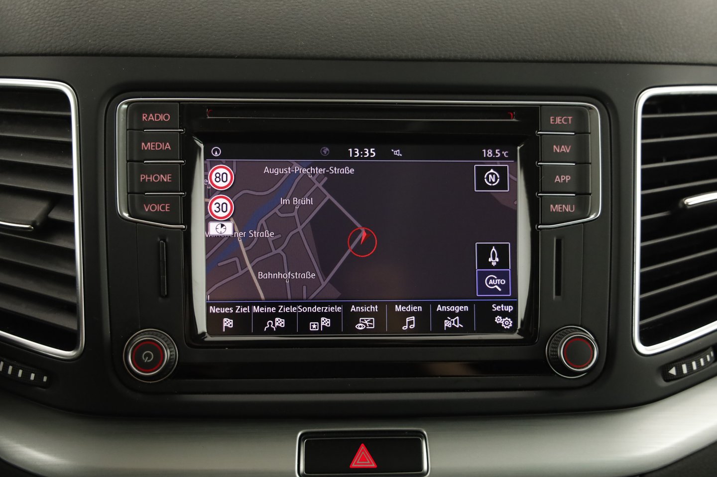 VW Sharan Business+ TSI DSG 5-Sitzer | Bild 11 von 22