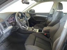Audi Q5 55 TFSI e quattro Sport in 0E Mythosschwarz Metallic