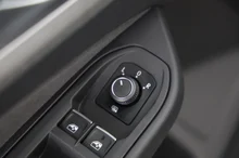VW Golf Life TDI in URANOGRAU