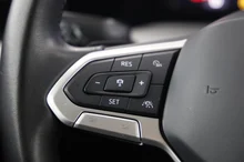 VW Golf Life TDI in URANOGRAU