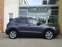 VW T-Cross Friends TSI in Rauchgrau Metallic