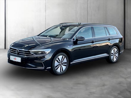 VW Passat Variant GTE