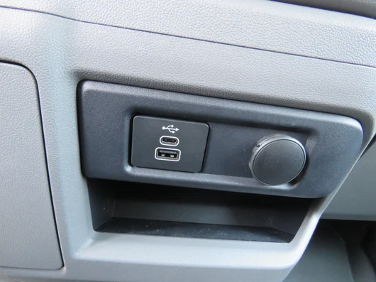 Bild eines e-Transporter Kastenwagen 160 kW