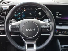 KIA Sportage 1,6 TGDI PHEV AWD Gold Aut. in 2 Farb Lackierung rot/schwarz