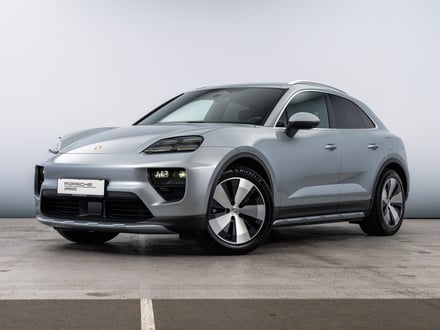 Porsche Macan 4