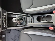 Škoda Kamiq Selection TSI in Graphit-Grau Metallic