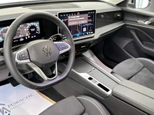 VW Passat Variant Business eTSI DSG in silber - metallic