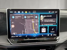 VW Passat Variant Business eTSI DSG in silber - metallic