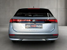 VW Passat Variant Business eTSI DSG in silber - metallic