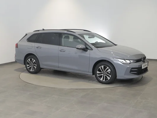 Bild eines Golf Variant Business mHeV DSG