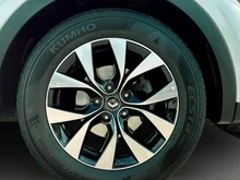 Renault Arkana Mild Hybrid 140 EDC Equilibre Aut. in weiss - metallic
