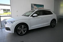 Thumbnail-Foto von Fahrzeug