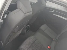 Audi A6 Avant quattro TDI in GLETSCHERWEISS METALLIC