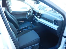 SEAT Arona Reference Edition 1.0 TSI in Candy-Weiß