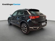 VW T-Roc Design TSI OPF in schwarz - metallic-perleffektno