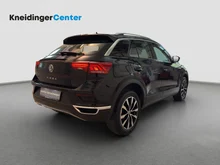 VW T-Roc Design TSI OPF in schwarz - metallic-perleffektno