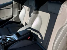 Audi A4 Avant 40 TFSI S line in dunkelgrau - metallic-perleffekt